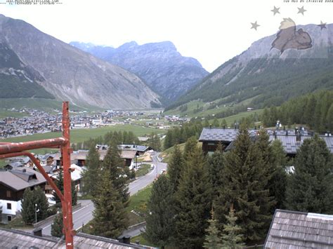 livigno webcam|More.